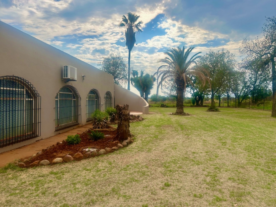 4 Bedroom Property for Sale in Rietfontein A H North West